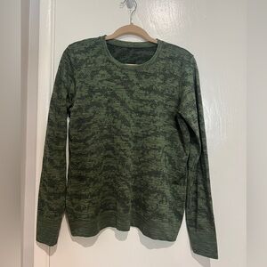 Lululemon Breeze By Long Sleeve - Green - 8